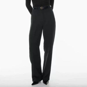 Effortless sizing help! : r/Aritzia